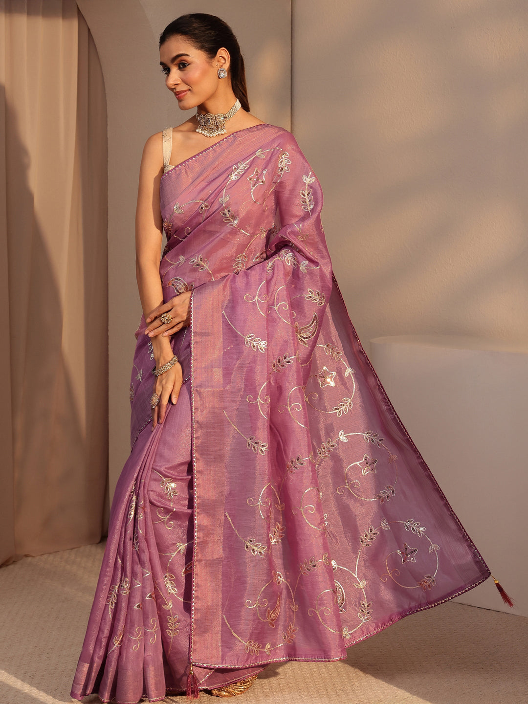 Dusty Rose Pink Floral Embellished Tissue Saree 