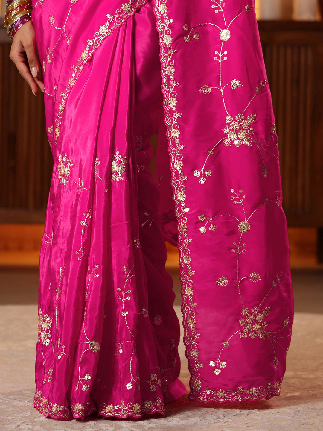  Pink Embellished Silk Blend Saree 
