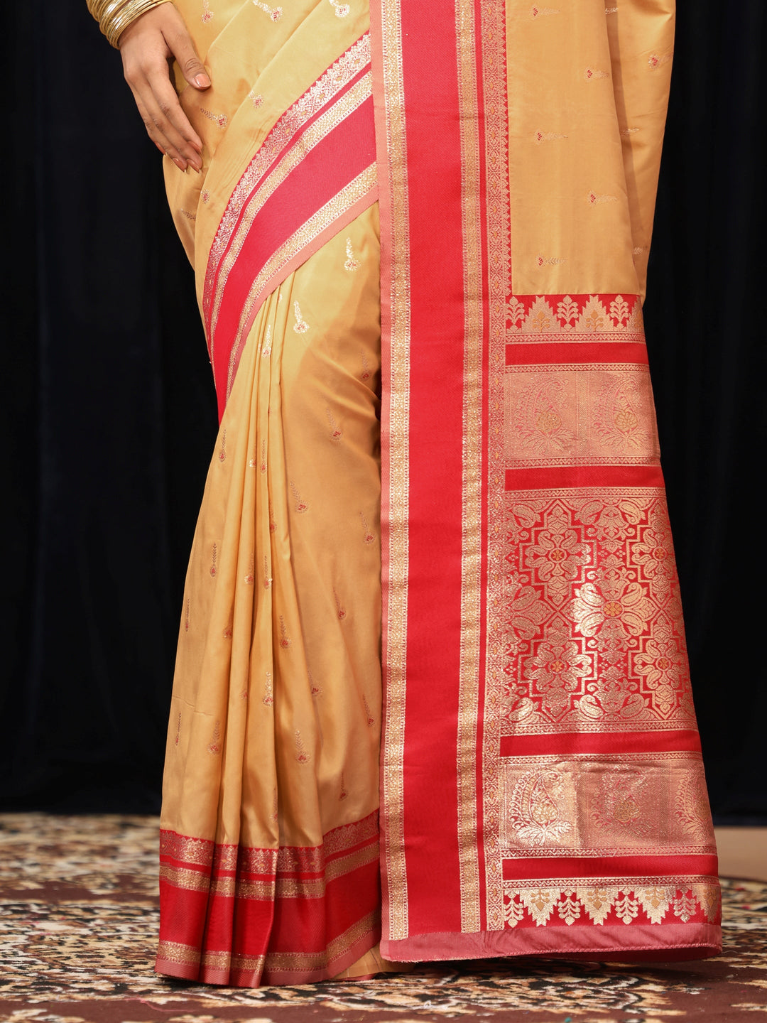  Beige Kanjeevaram Silk Blend Saree 