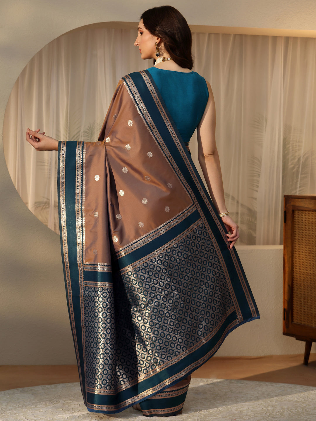  Brown Kanjeevaram Silk Blend Saree 