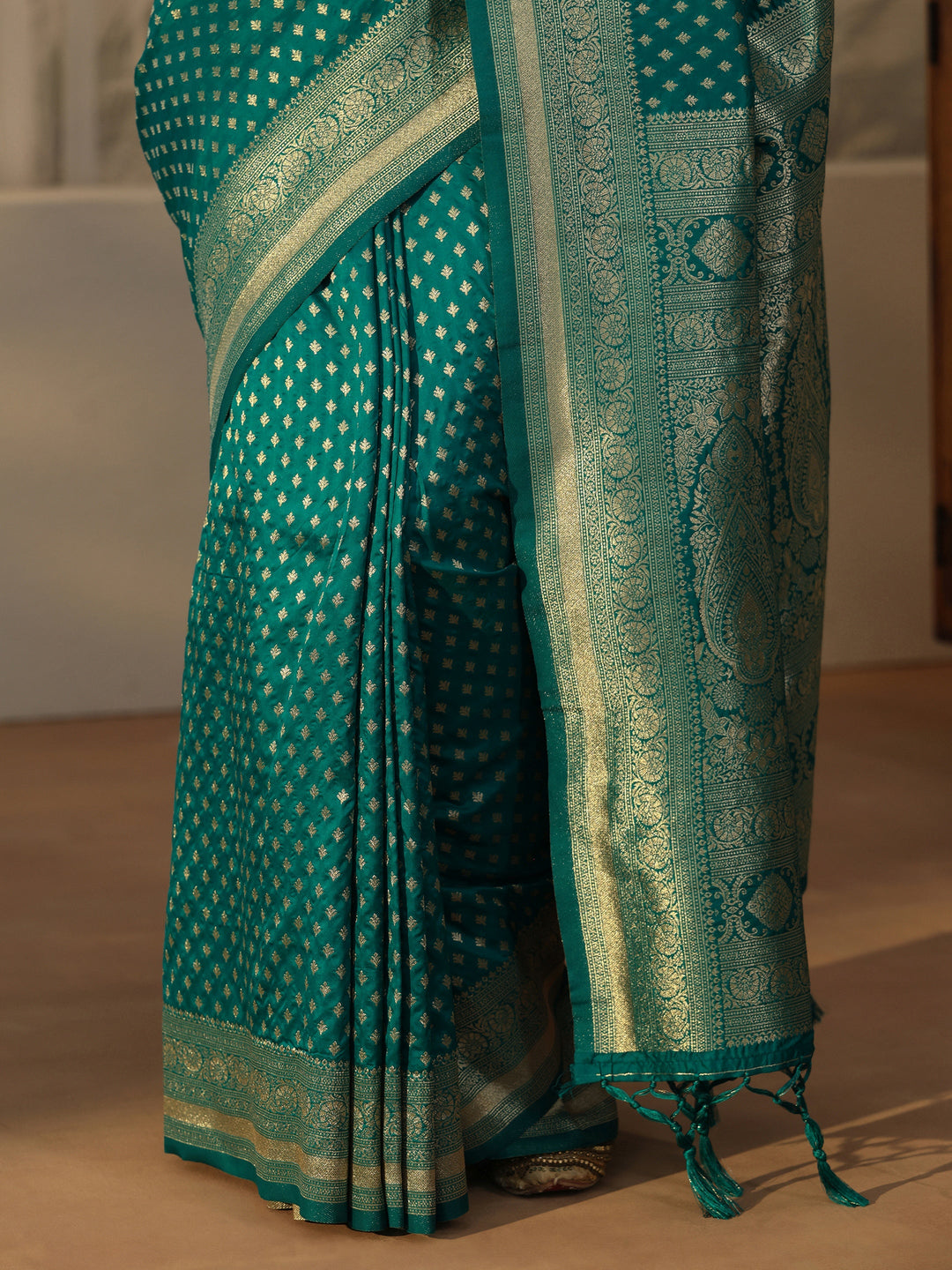  Libas Sea Green Banarasi Silk Blend Saree 
