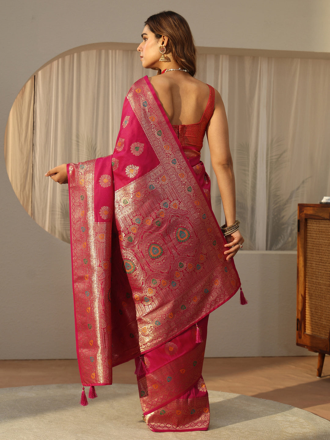  Libas Fuchsia Pink Banarasi Silk Blend Saree 