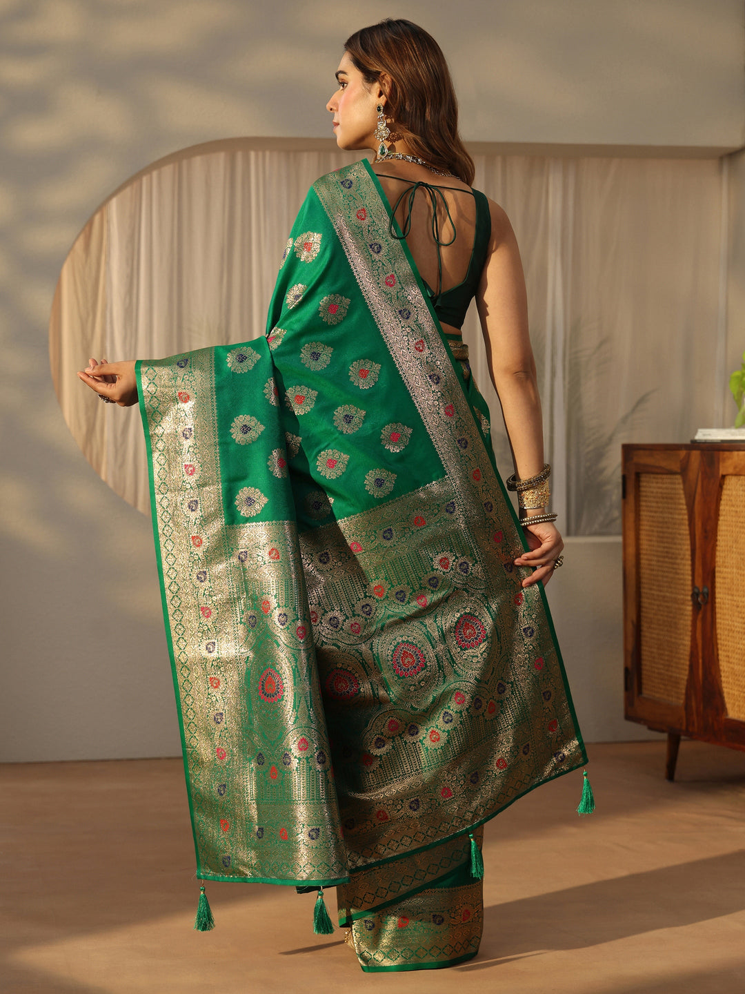  Libas Emerald Green Banarasi Silk Blend Saree 