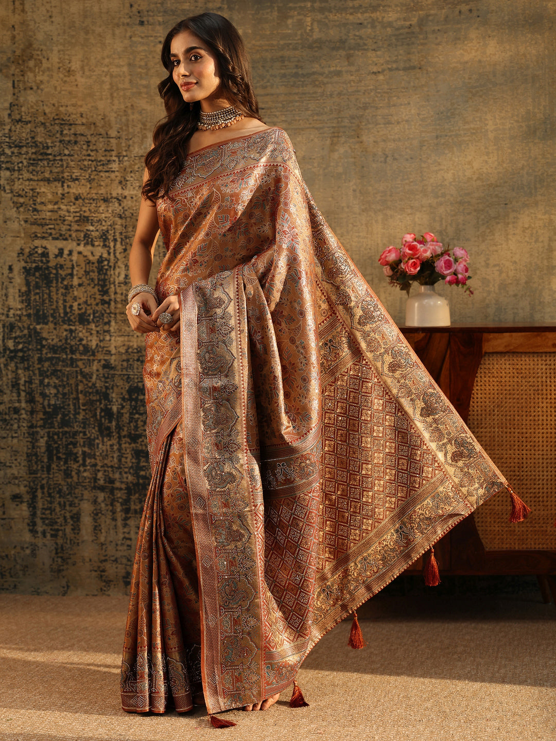  Libas Art Brown Jamawar Woven Silk Blend Saree 