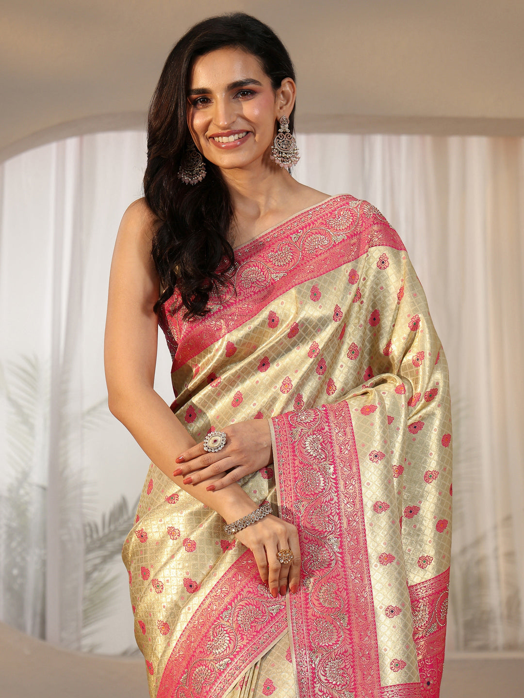  Libas Art Gold Banarasi Silk Blend Saree 