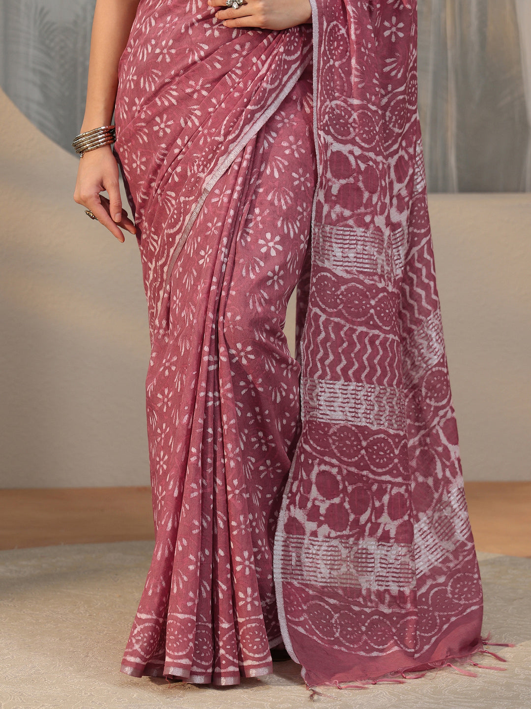  Libas Dusty Rose Pink Floral Dabu Print Cotton Saree 