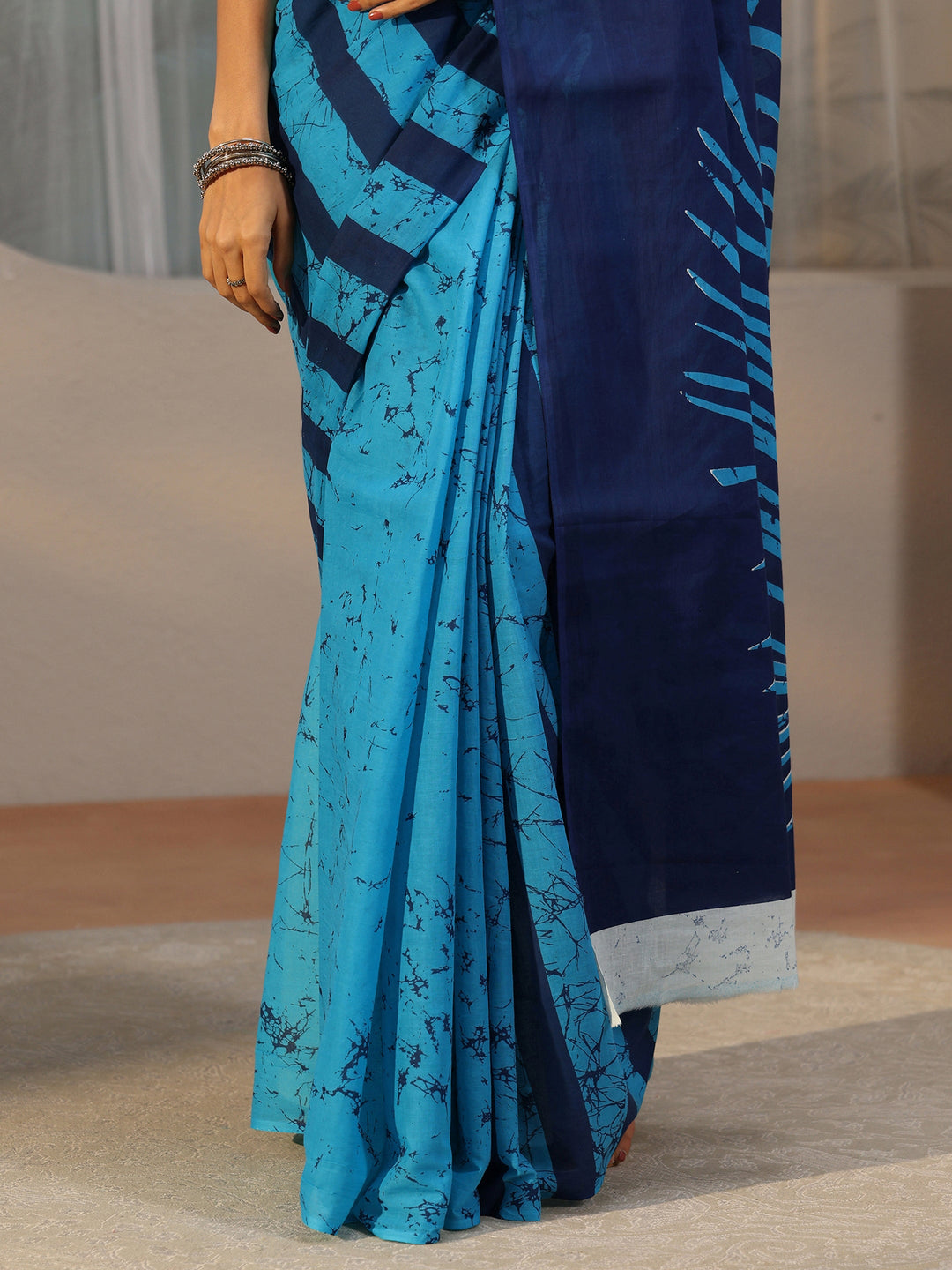  Libas Cerulean Blue Batik Print Cotton Saree 