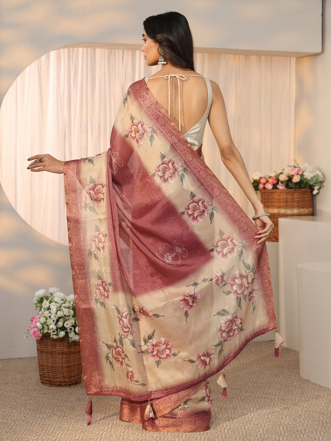  Libas Mauve Floral Printed Silk Blend Ombre Saree with Woven Border 