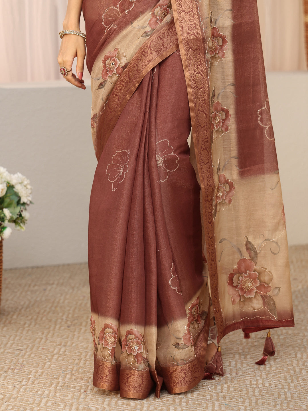  Libas Brown Floral Printed Ombre Silk Blend Saree 