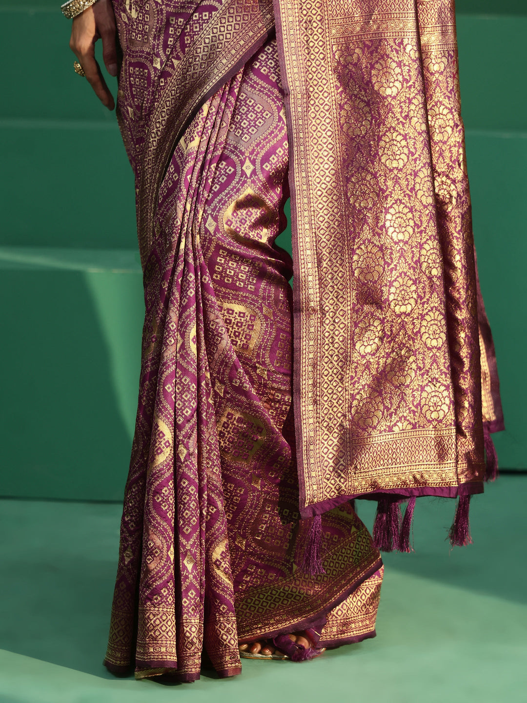  Libas Magenta Pink Brocade Saree 