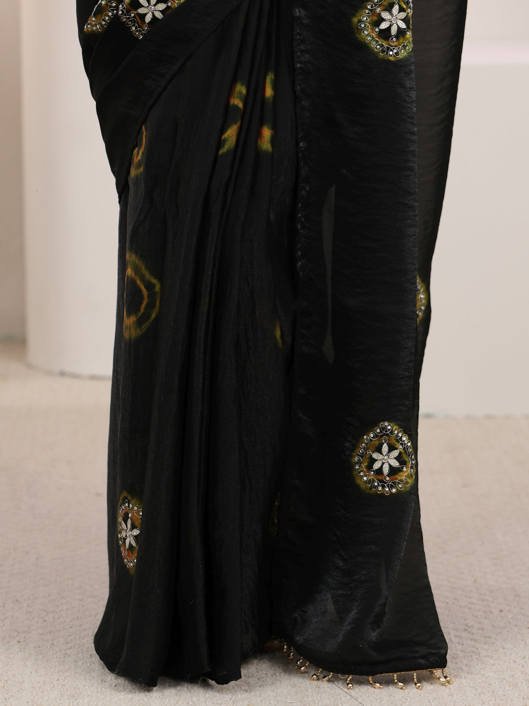  Libas Black Floral Embroidered Tissue Saree 