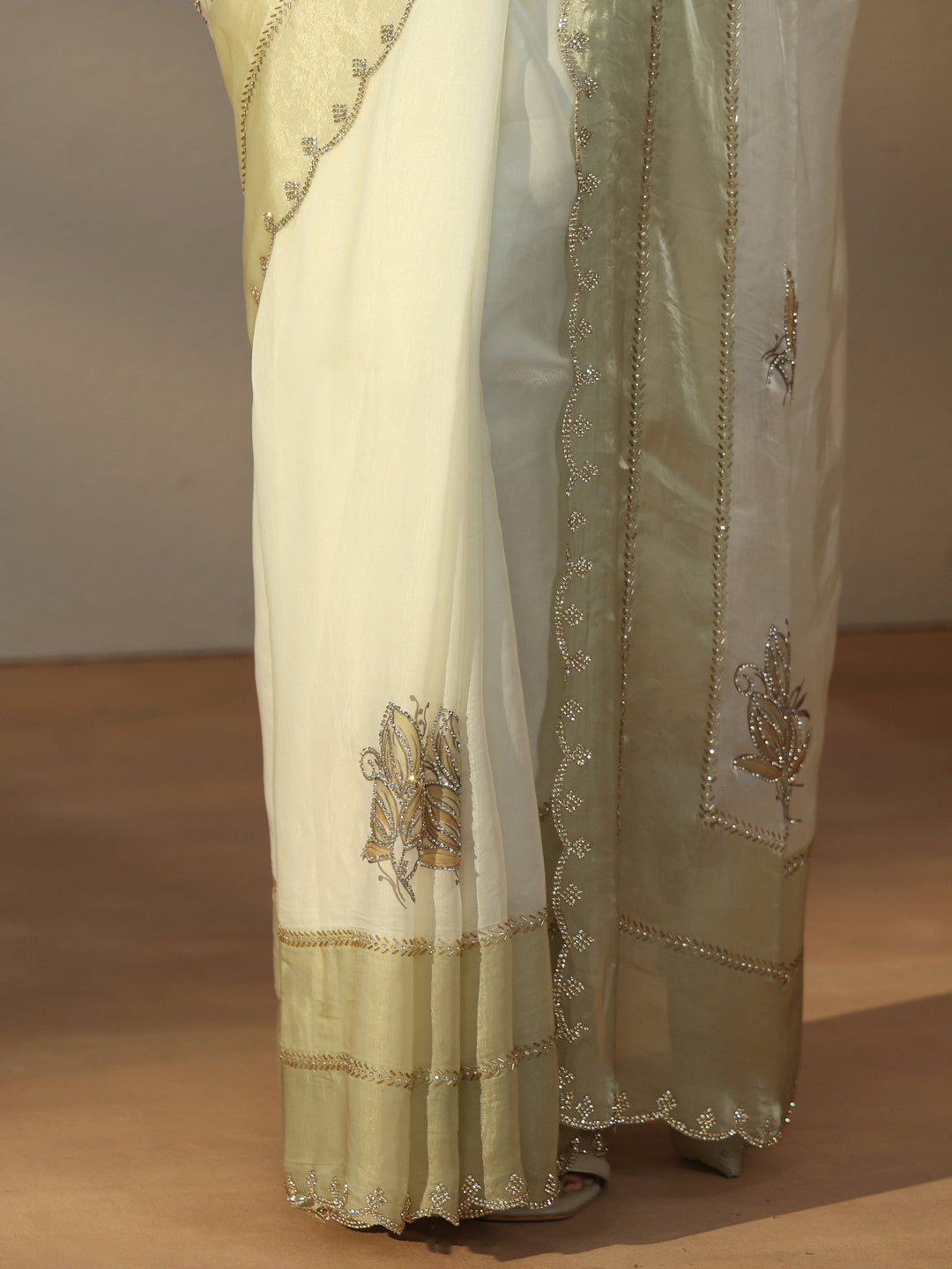  Libas Cream Floral Embellished Tissue Saree 