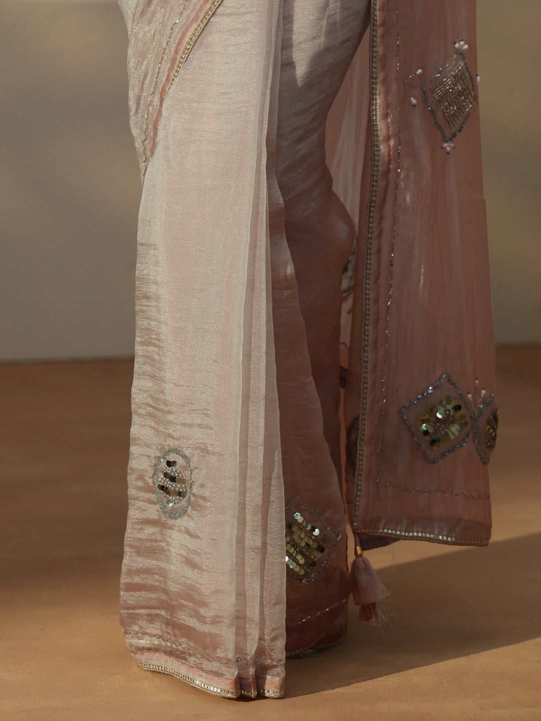  Libas Grey Tissue Saree with Applique Design 
