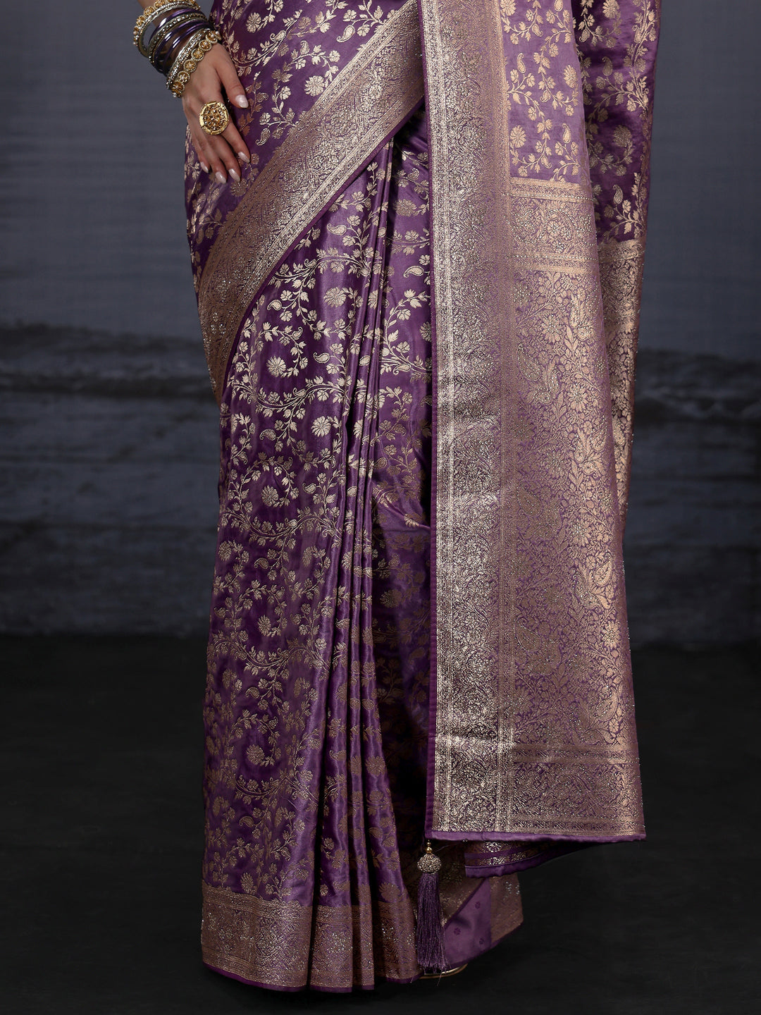  Libas Lavender Banarasi Brocade Saree 