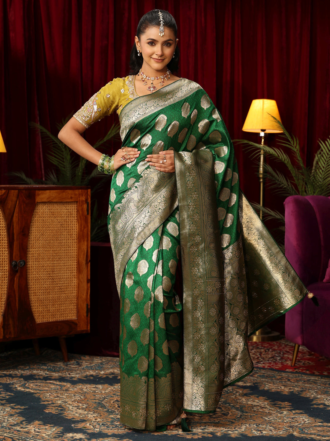  Libas Emerald Green Leaf Motif  Woven Design Silk Blend Saree 