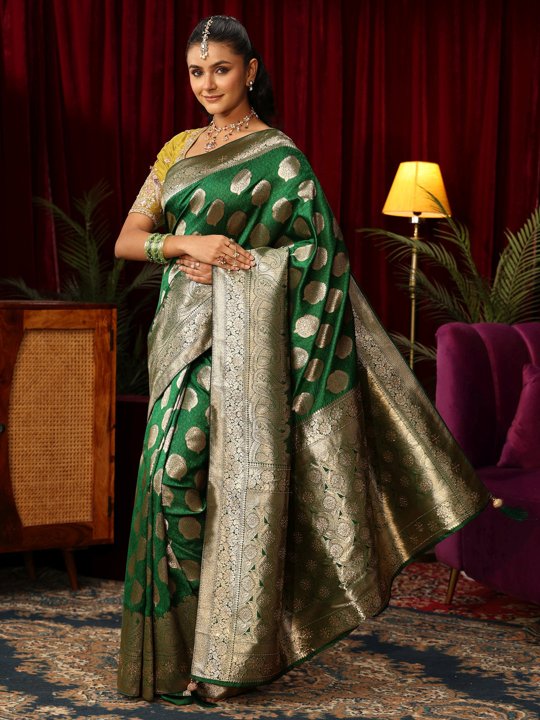  Libas Emerald Green Leaf Motif  Woven Design Silk Blend Saree 