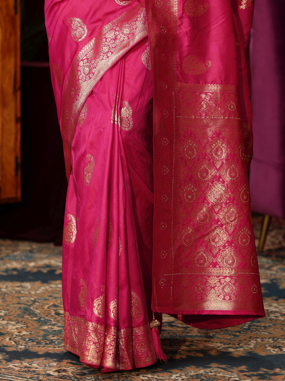  Libas Fuchsia Pink Paisley Woven Design Silk Blend Saree 