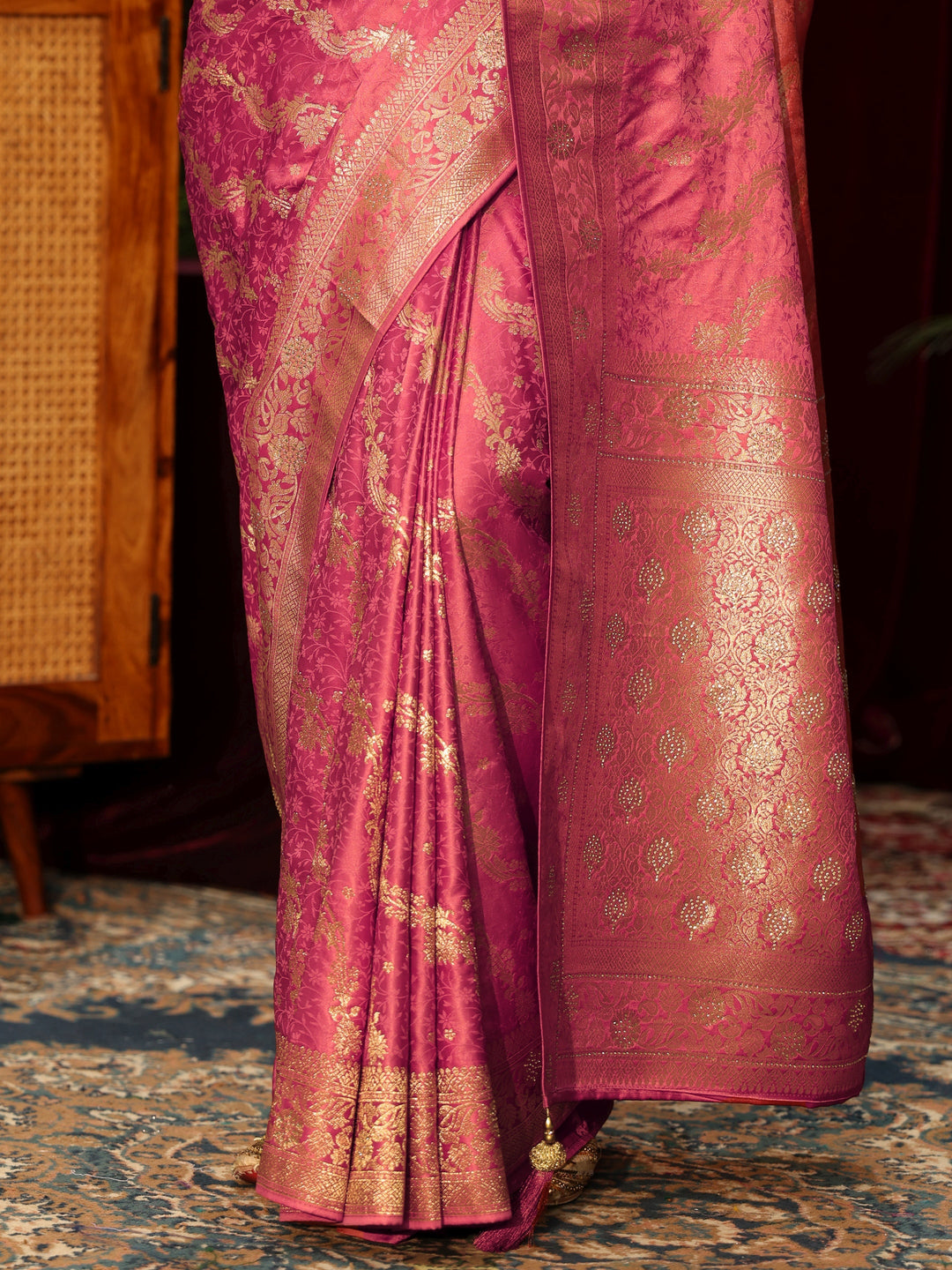  Libas Rose Pink Banarasi Silk Blend Saree 