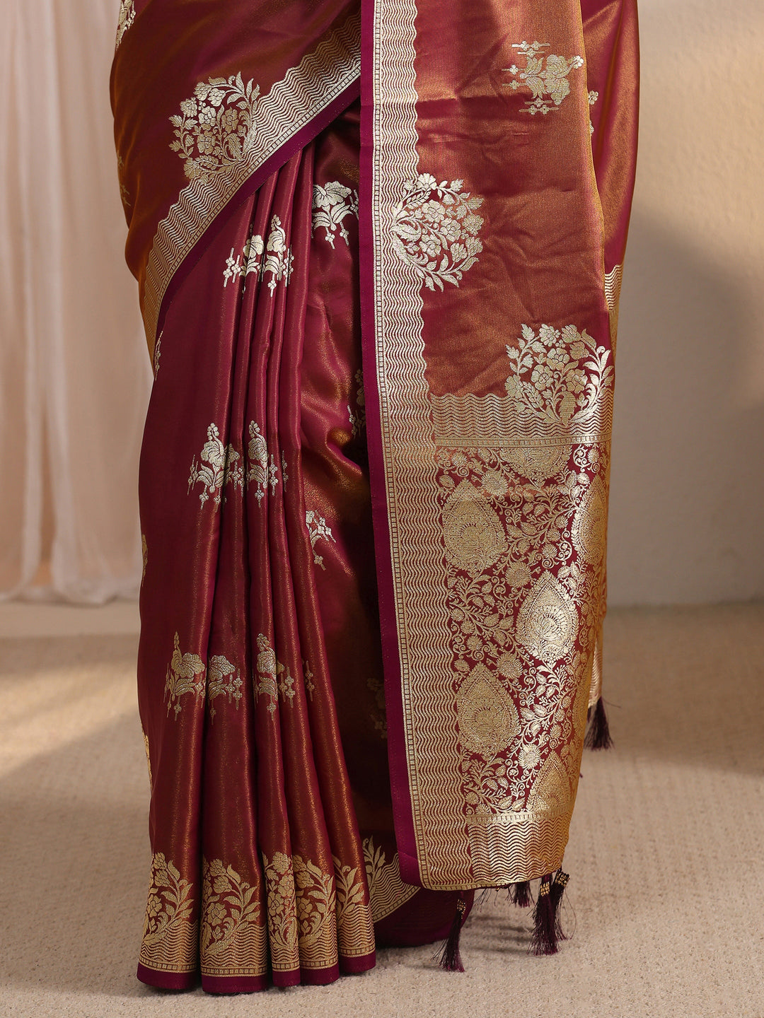  Libas Mauve Ethnic Woven Design Satin Tassel Saree 