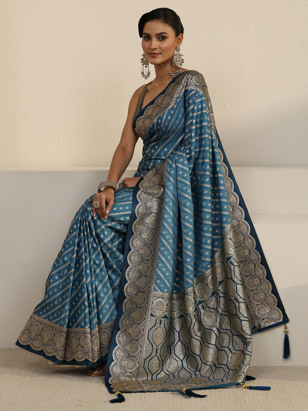  Libas Blue Geometric Pallu Design Silk Blend Saree 
