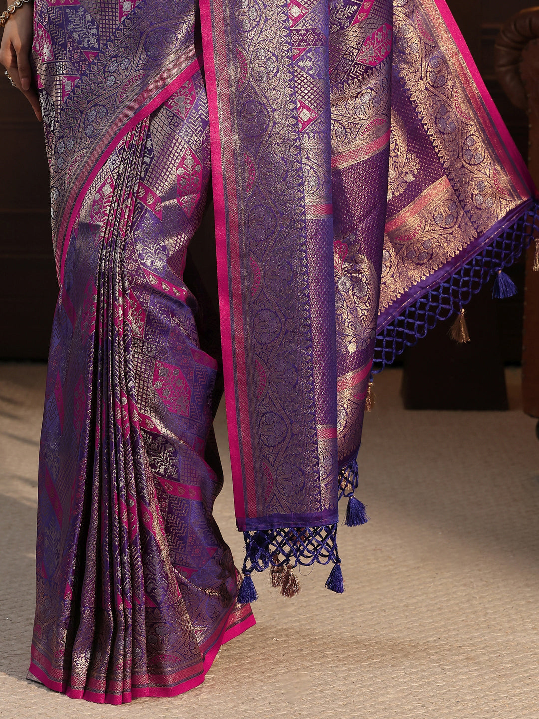  Libas Art Purple Ethnic Woven Design Silk Blend Tassel Saree 