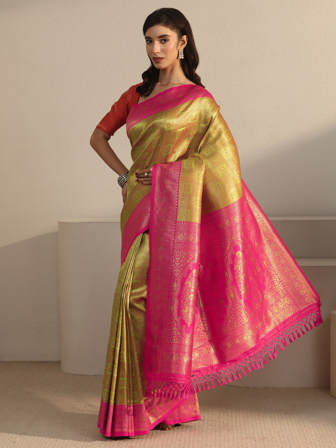  Libas Green and Pink Ethnic Woven Design Silk Blend Tassel Saree 