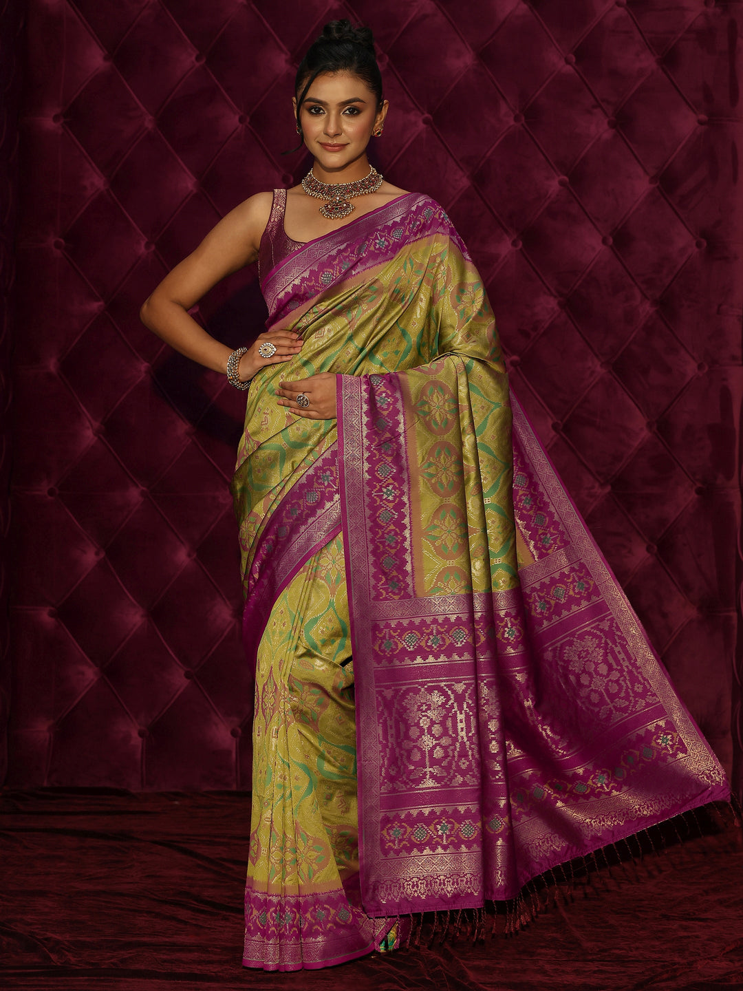  Libas Henna Green and Magenta Silk Blend Patola Saree 