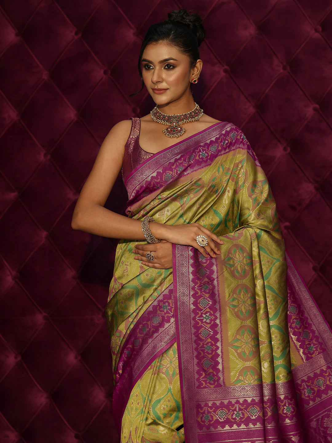  Libas Henna Green and Magenta Silk Blend Patola Saree 