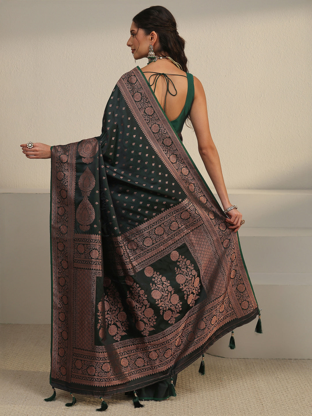  Libas Jungle Green Banarasi Satin Saree 