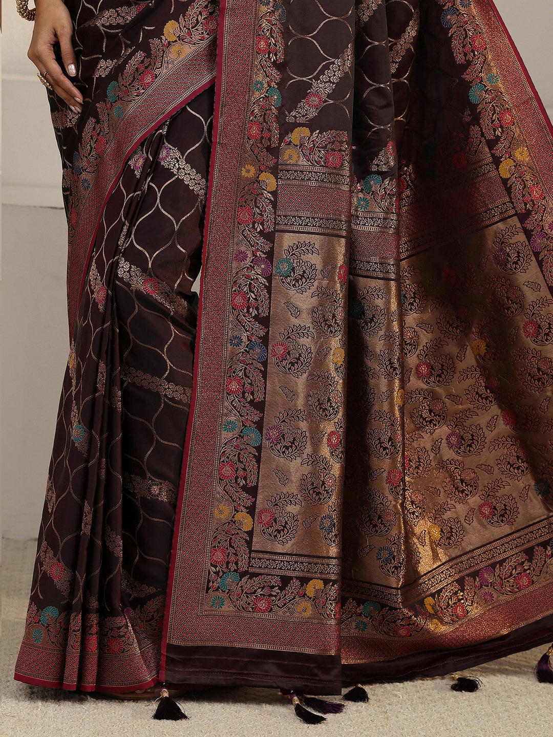  Libas Maroon Floral Woven Design Satin Tassel Saree 