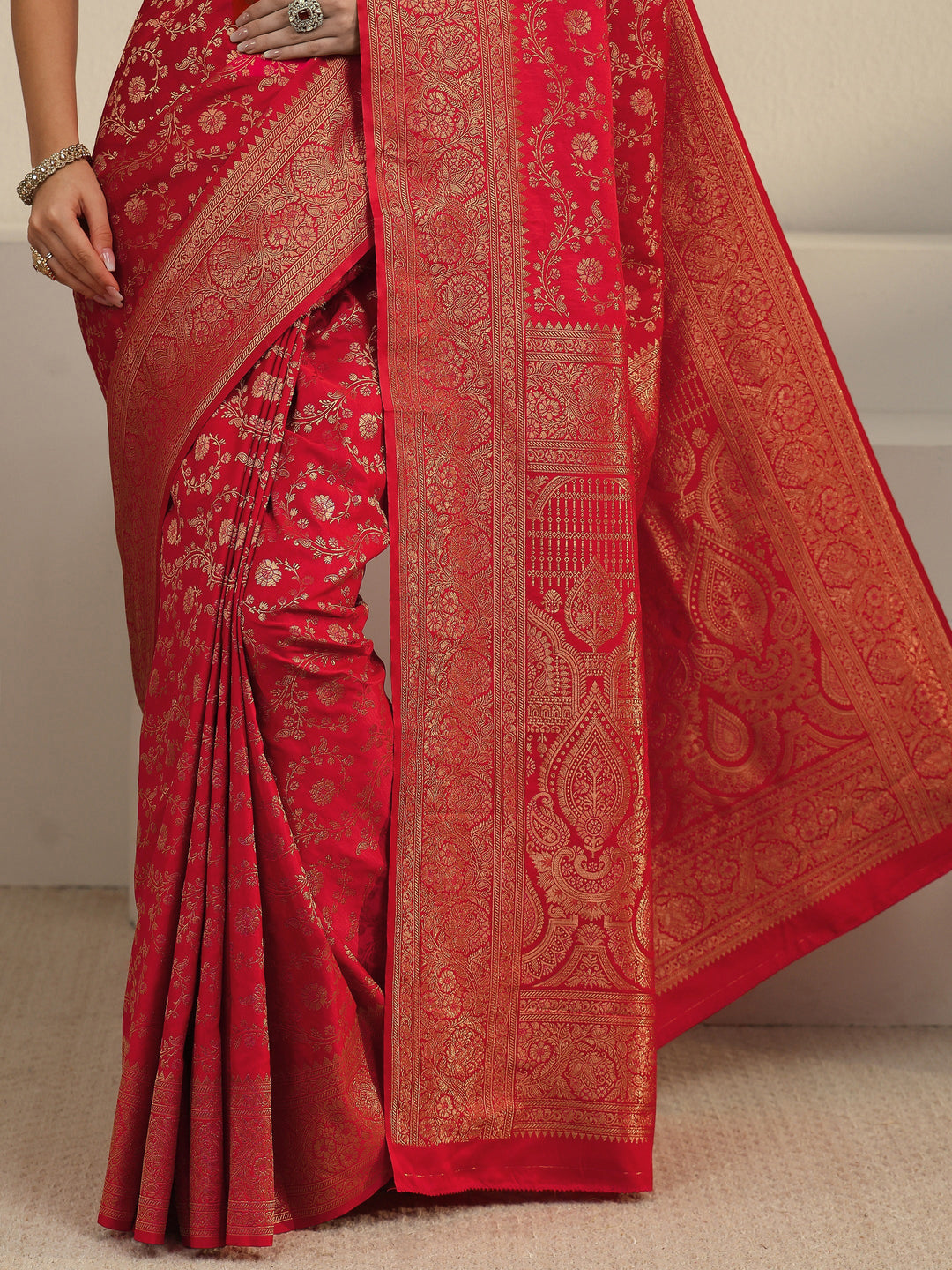  Libas Red Floral Banarasi Silk Blend Saree 