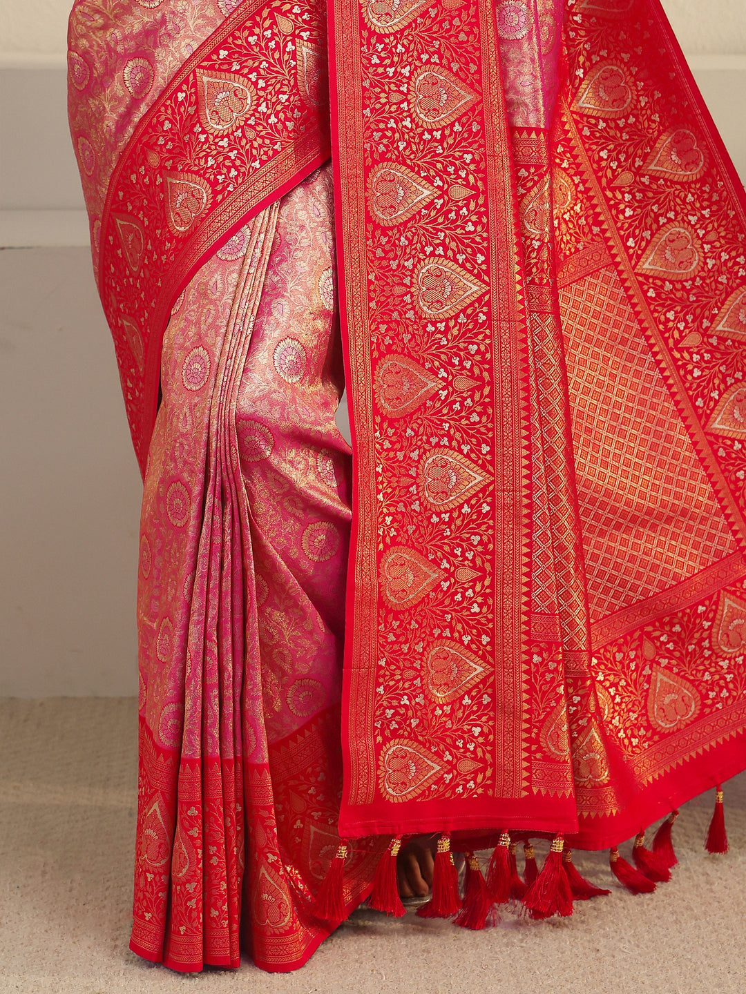  Libas Pink Leaf Woven Design Brocade Saree 