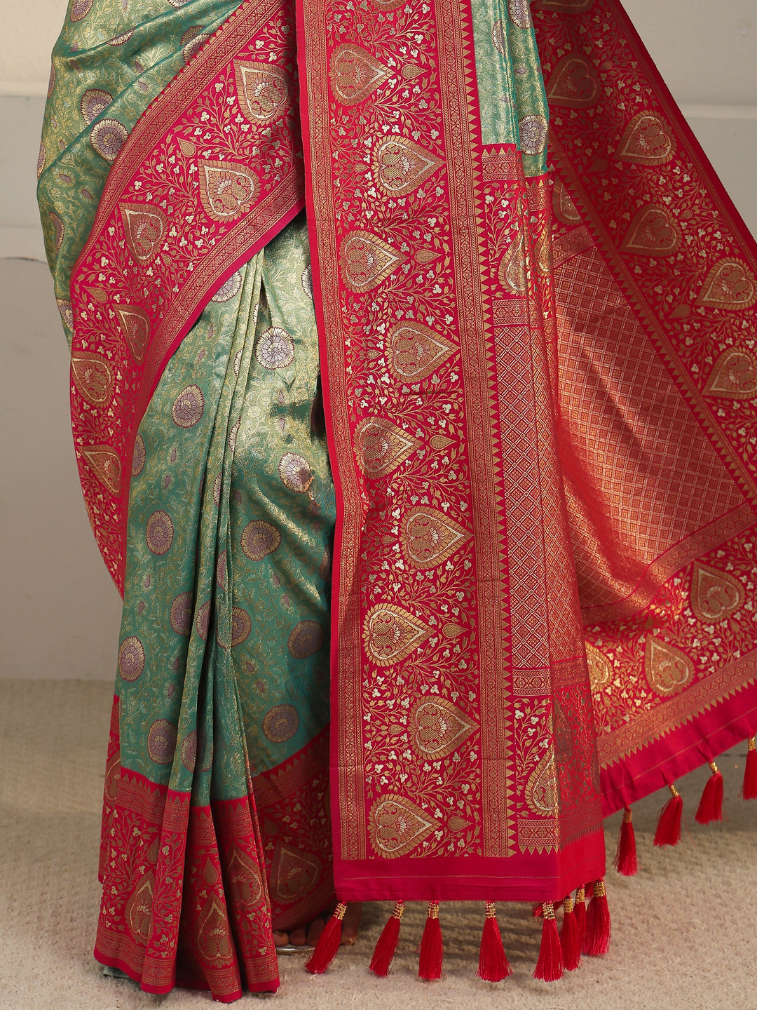  Libas Green and Red Leaf Woven Design Brocade Saree 