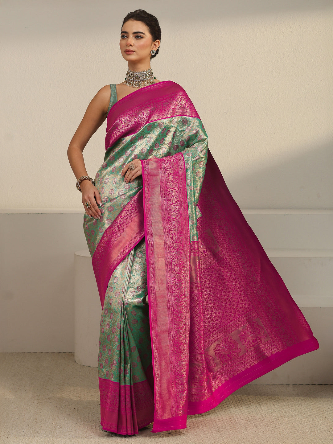  Libas Green and Pink Floral Woven Design Banarasi Silk Blend Saree 