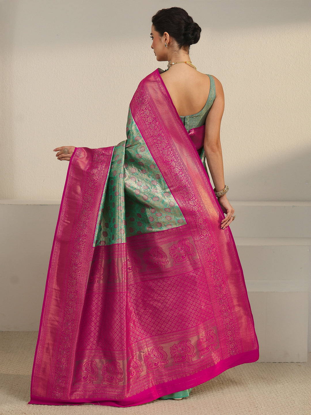  Libas Green and Pink Floral Woven Design Banarasi Silk Blend Saree 