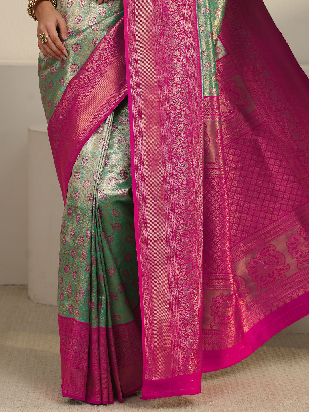  Libas Green and Pink Floral Woven Design Banarasi Silk Blend Saree 