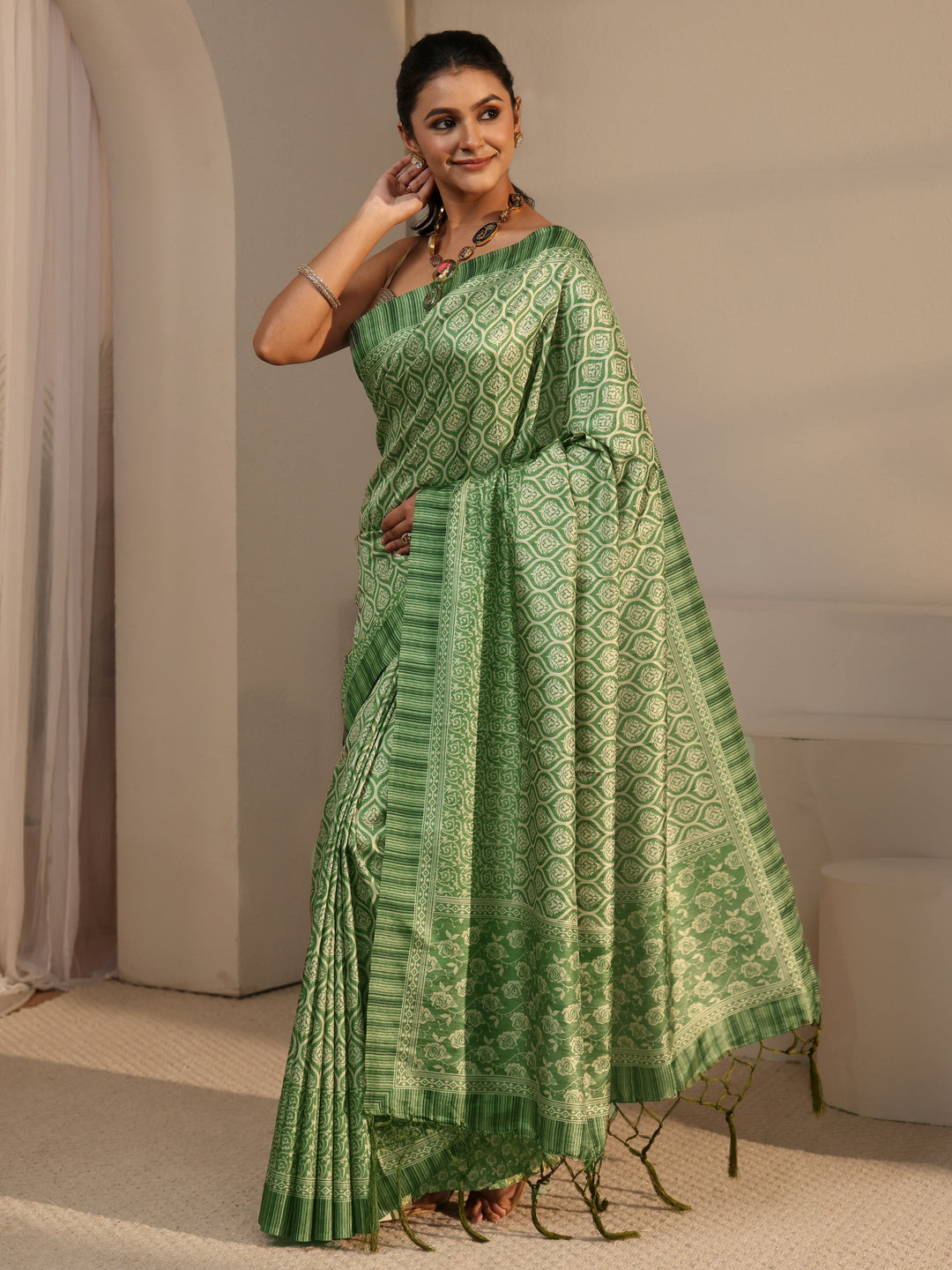  Libas Green Printed Silk Blend Tassel Saree 