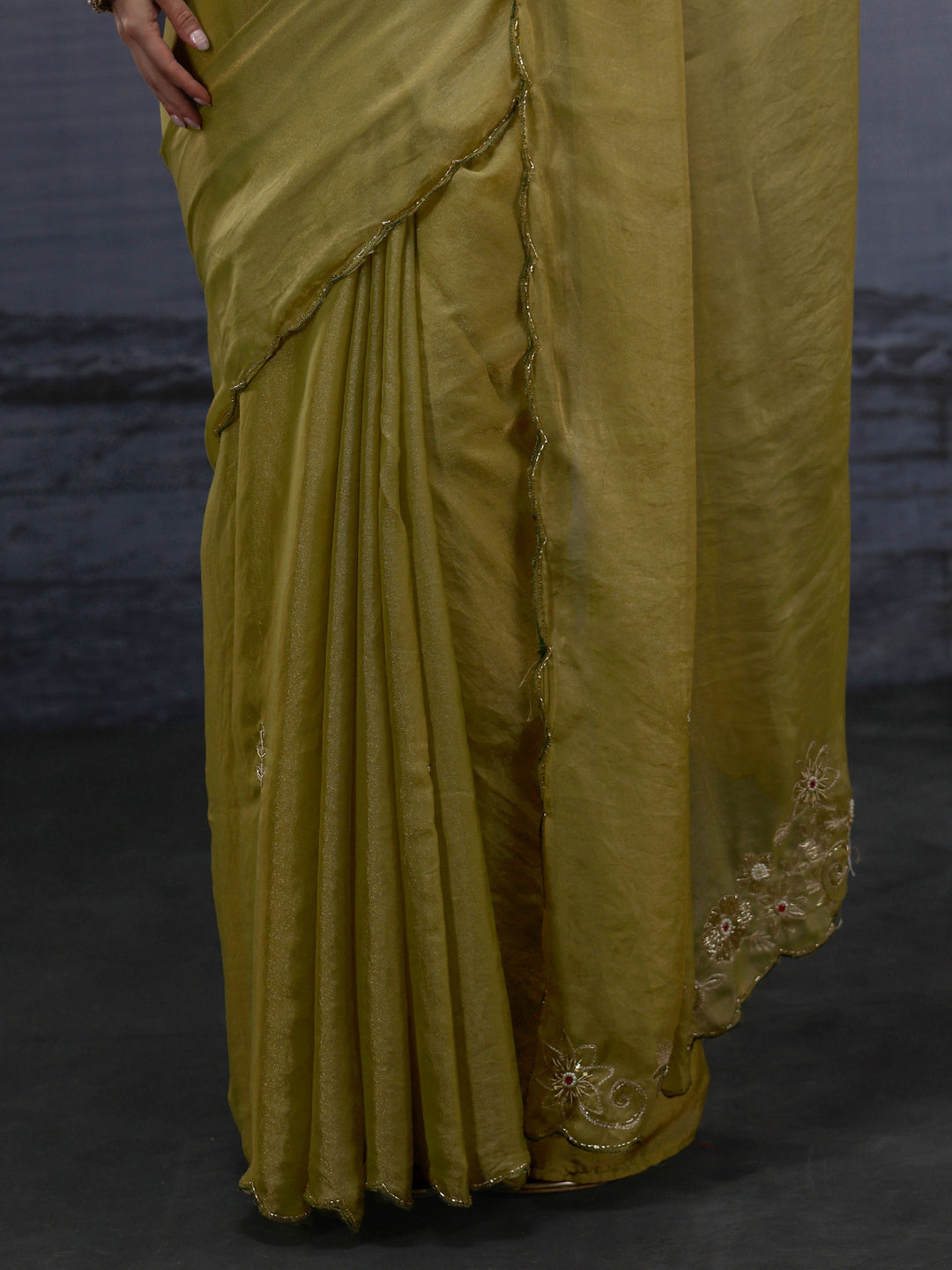  Libas Green Tissue Saree with Embroidered Pallu 