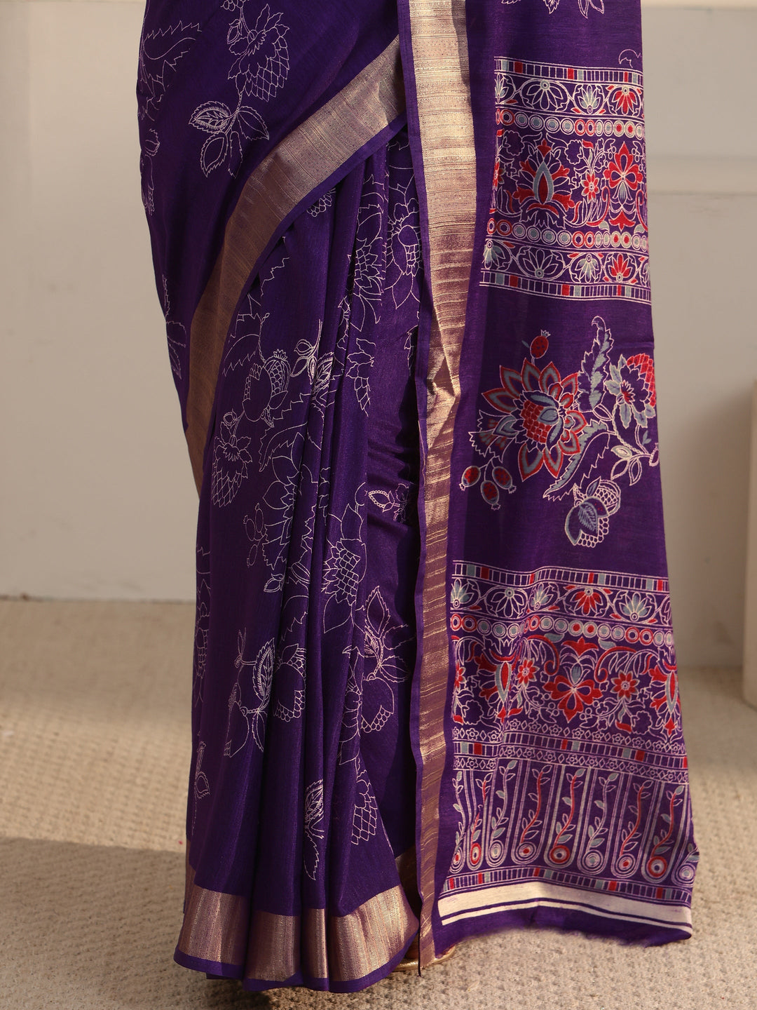  Libas Imperial Purple Floral Printed Silk Blend Saree 