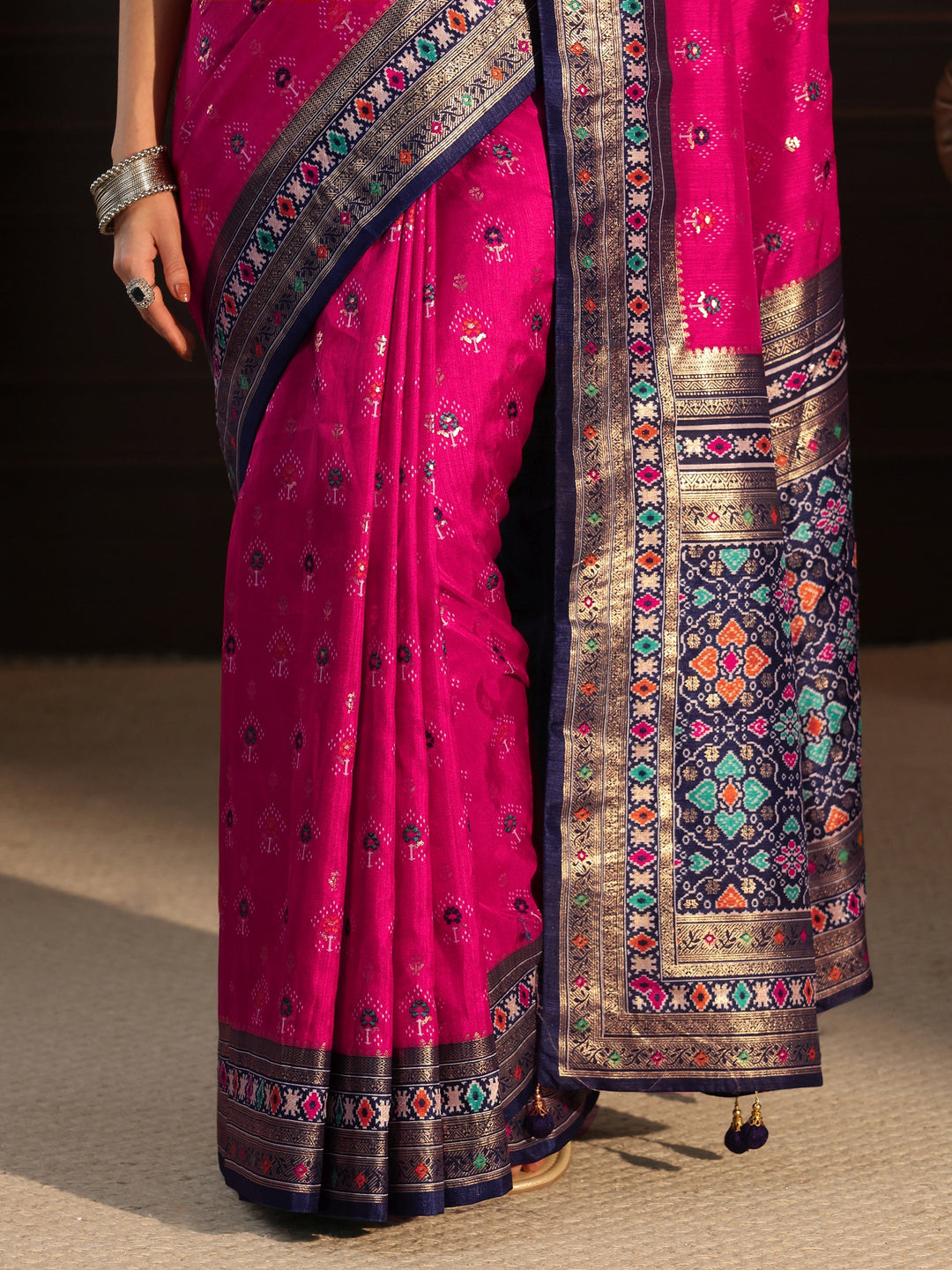  Libas Rani Pink and Navy Blue Ethnic Printed Silk Blend Saree 