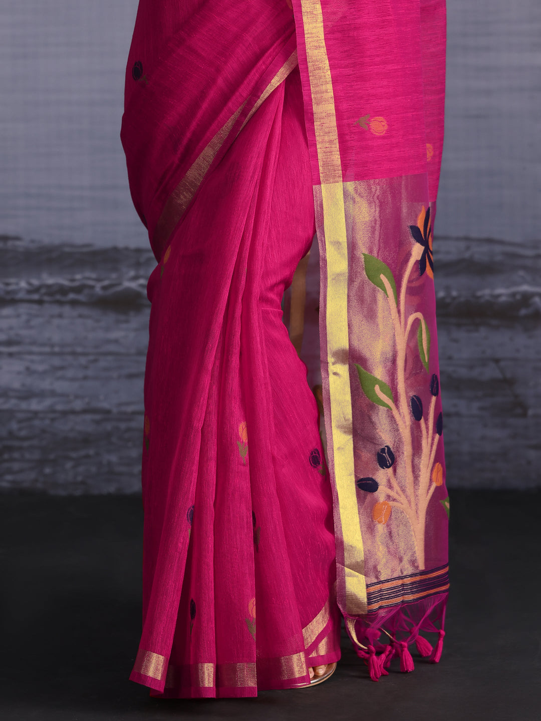  Libas Rani Pink Floral Woven Design Cotton Blend Saree 