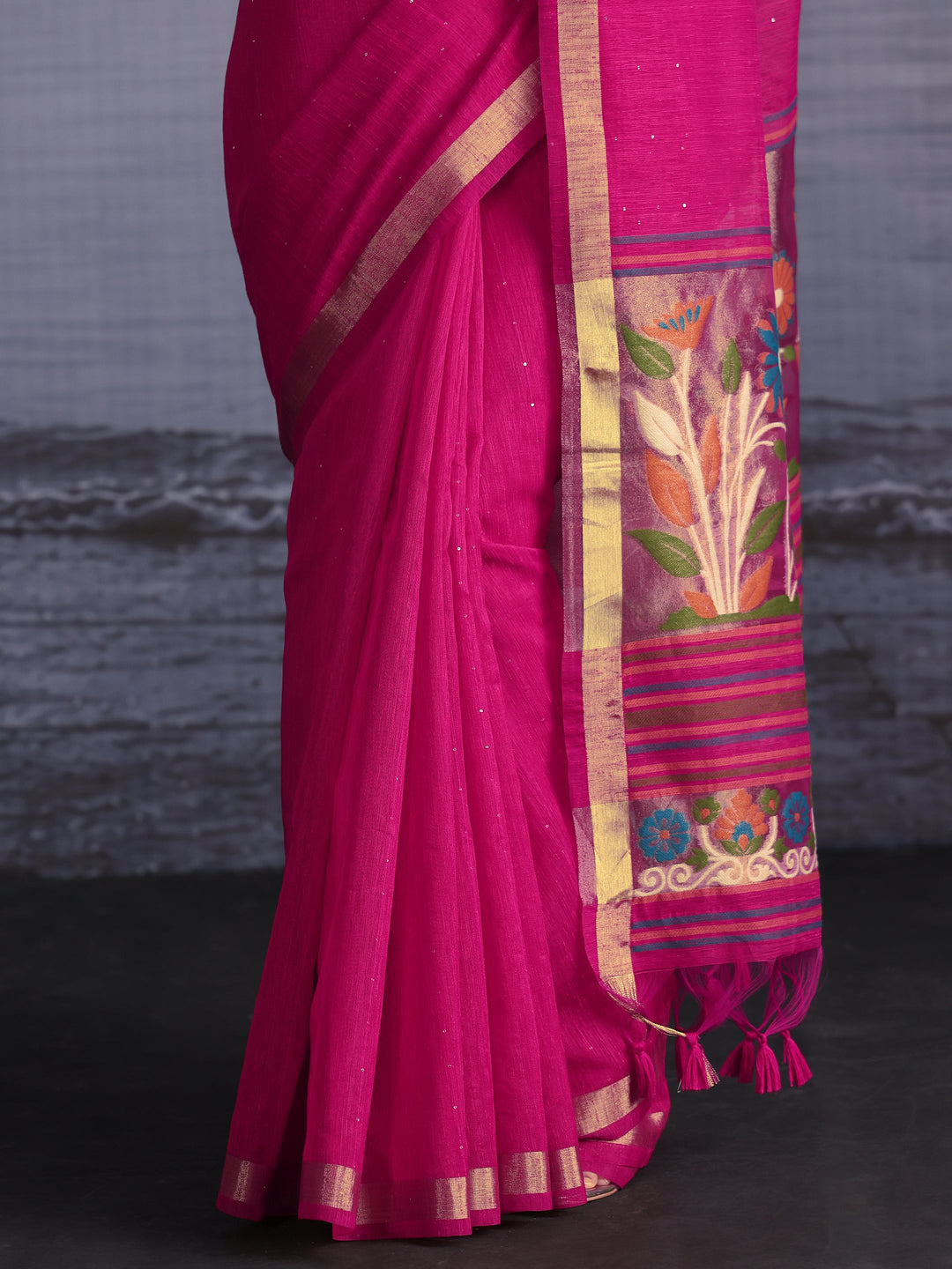  Libas Pink Cotton Blend Saree with Floral Woven Design Pallu 