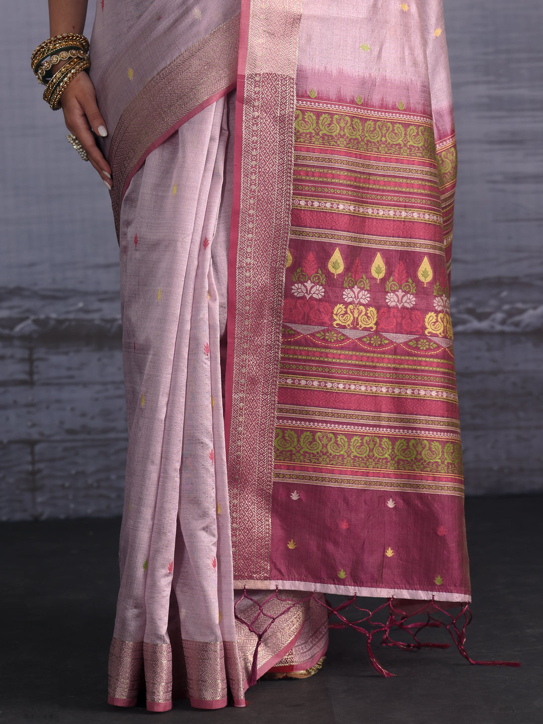  Libas Lavender Jacquard Woven Design Silk Blend Saree 