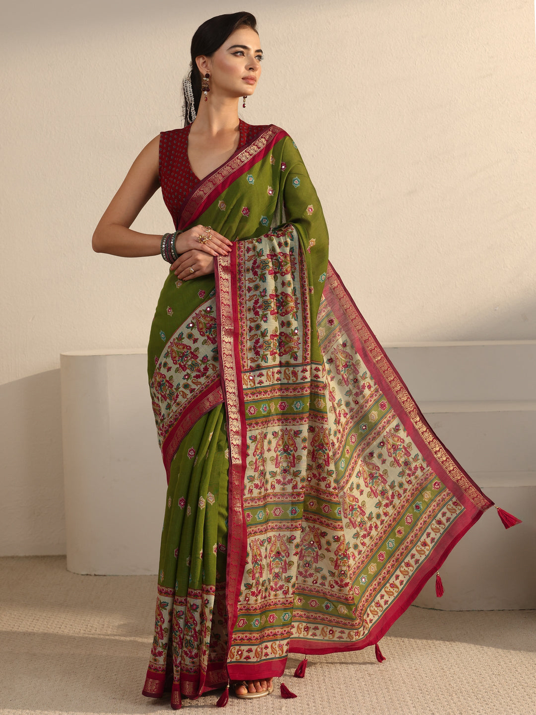  Libas Green and Red Printed Mirror Work Silk Blend Tassel Saree 