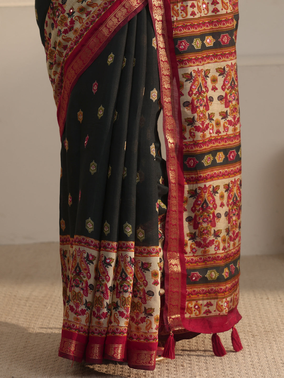  Libas Black and Red Printed Mirror Work Silk Blend Tassel Saree 