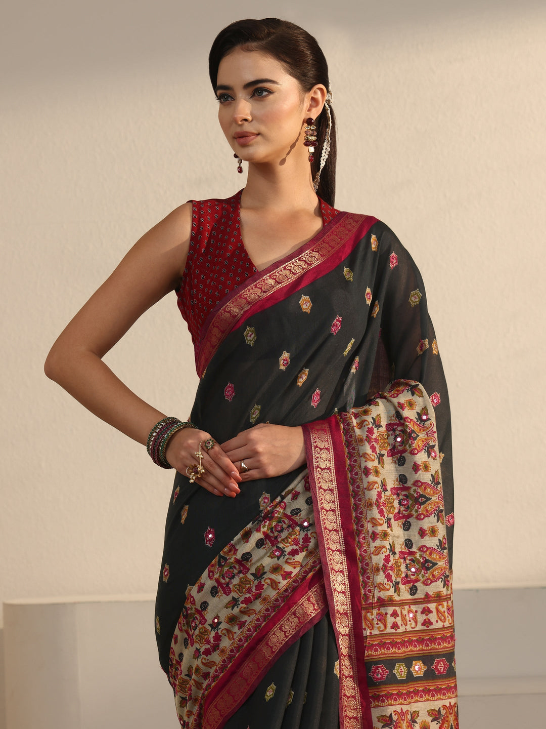  Libas Black and Red Printed Mirror Work Silk Blend Tassel Saree 