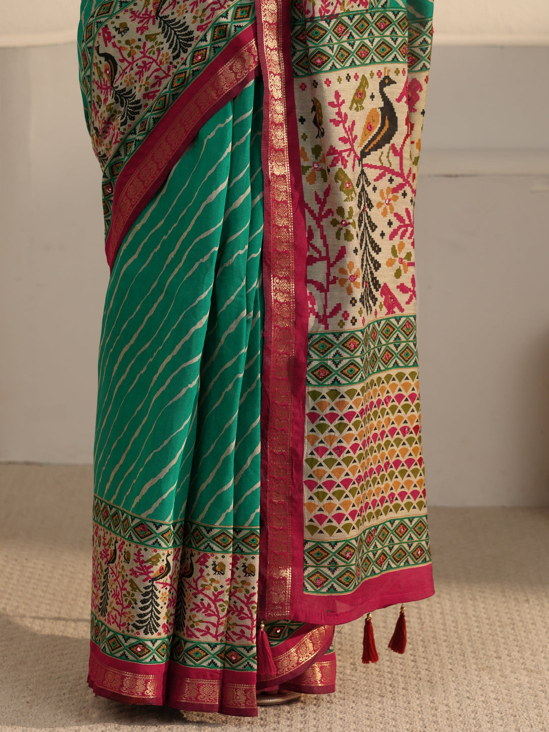  Libas Green and Red Leheriya Printed Silk Blend Tassel Saree 