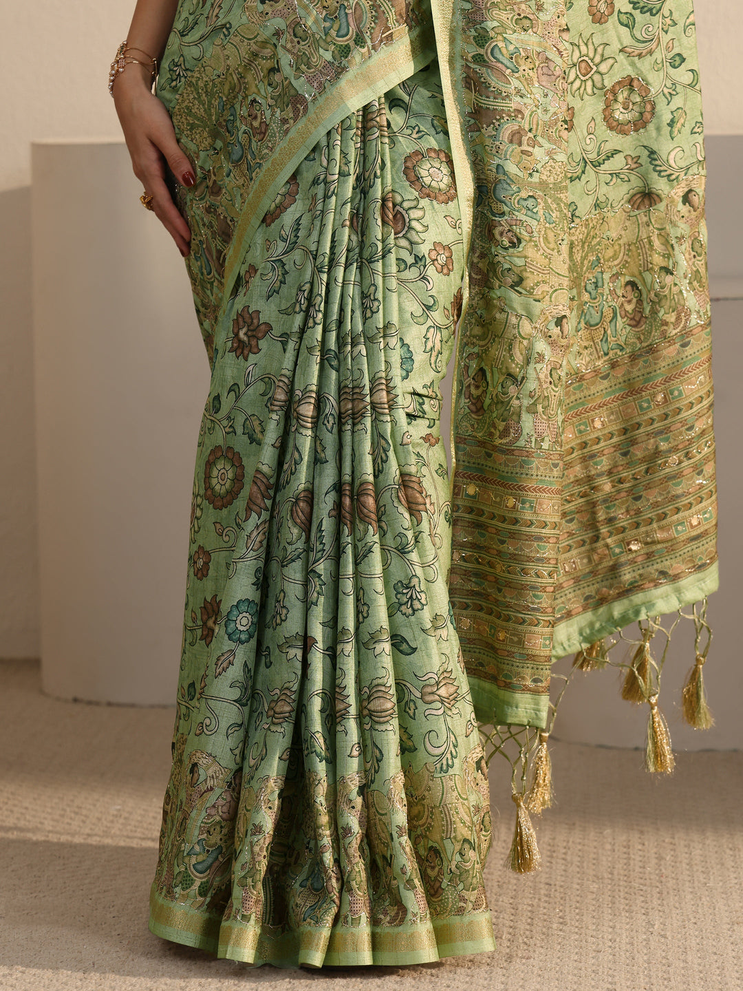  Libas Mint Green Floral Printed Silk Blend Tassel Saree 