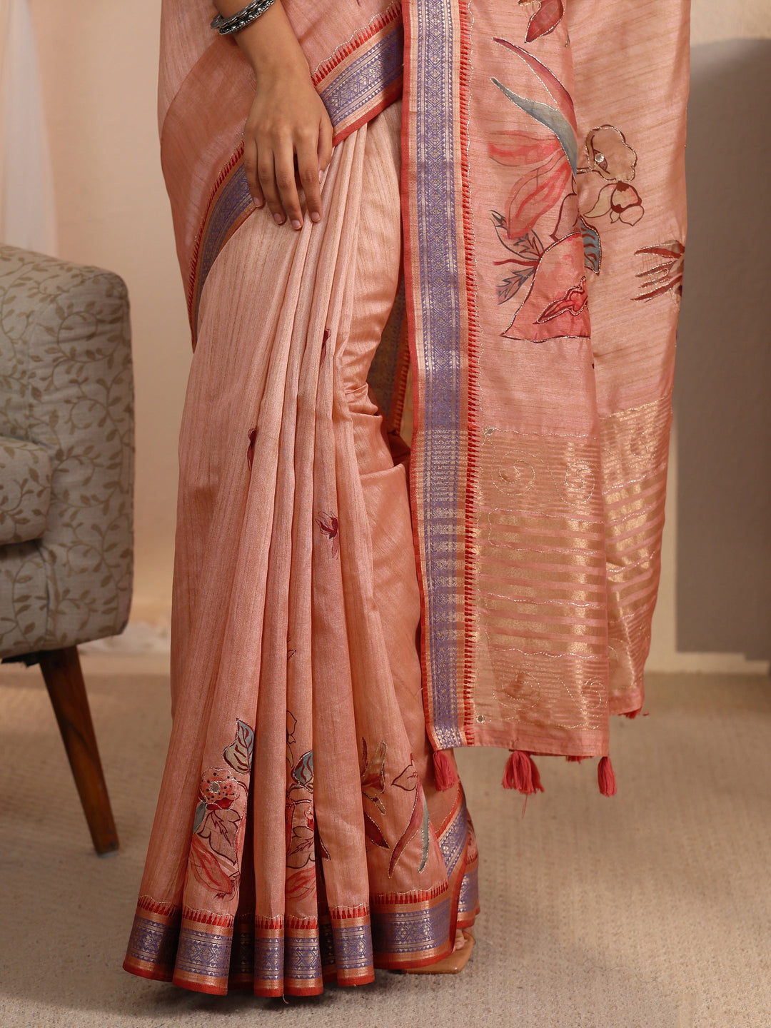  Libas Mauve Floral Printed Silk Blend Tassel Saree with Woven Border 