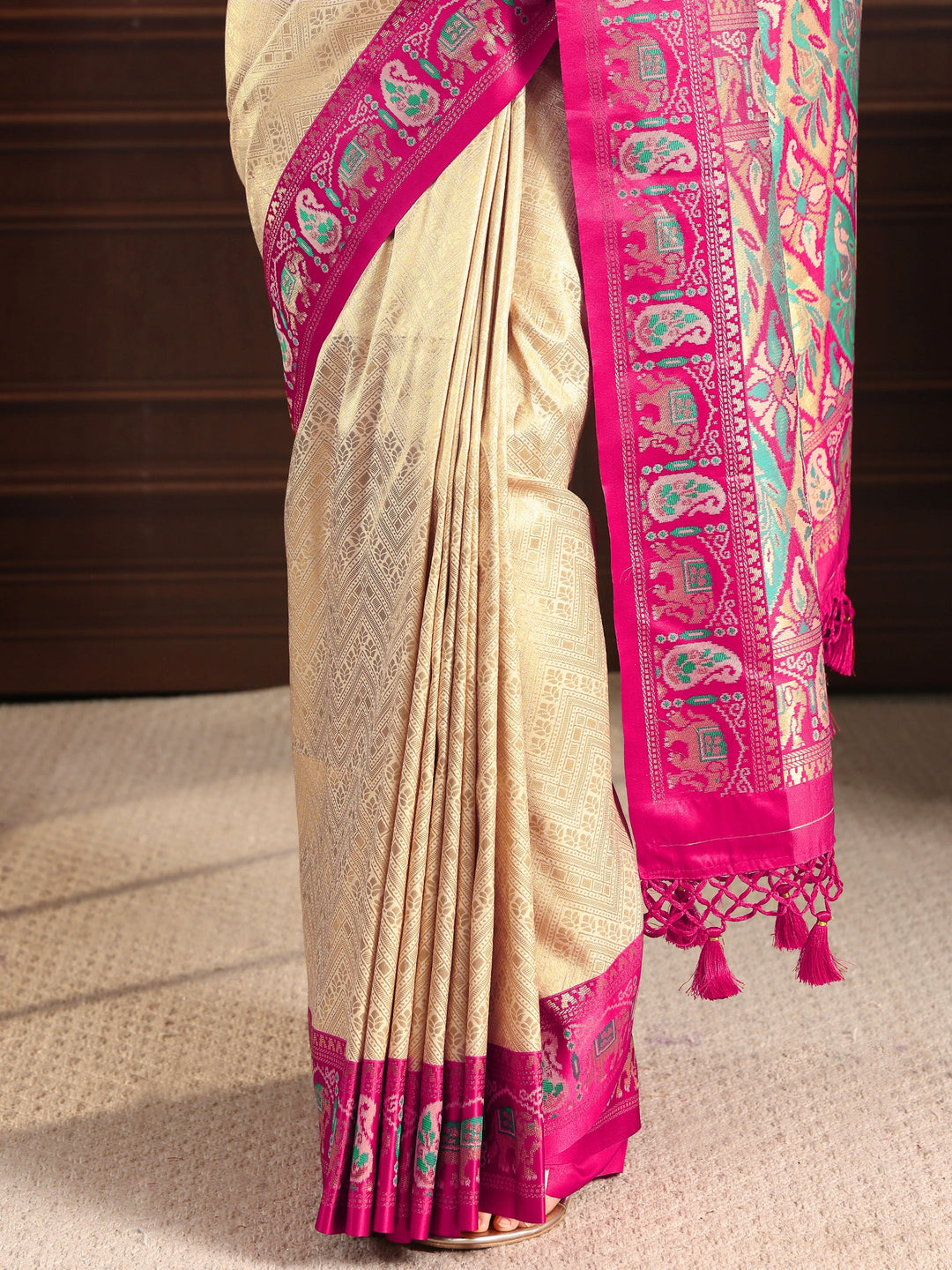  Libas Cream Chevron Woven Design Silk Blend Tassel Saree 